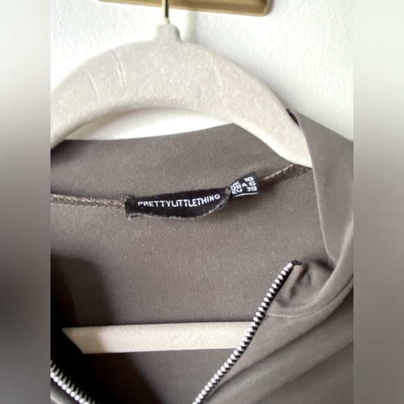 PRETTY LITTLE THING mini olive green dress - Picture 5 of 9